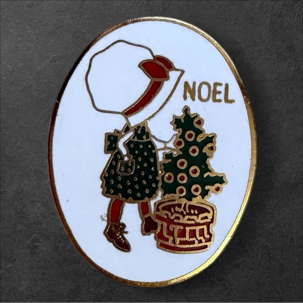 Vintage Holly Hobbie Enamel Lapel Pin